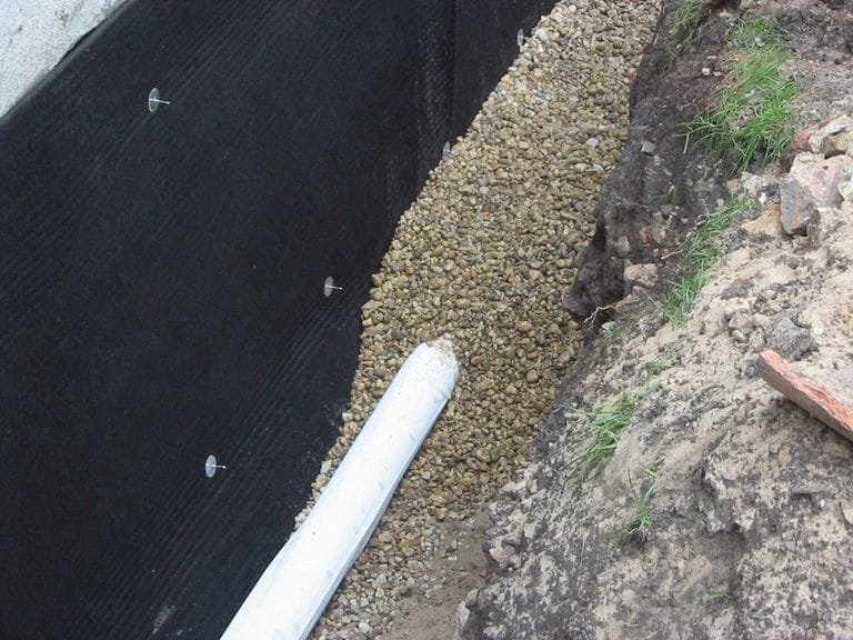 drainage dowspout gutter