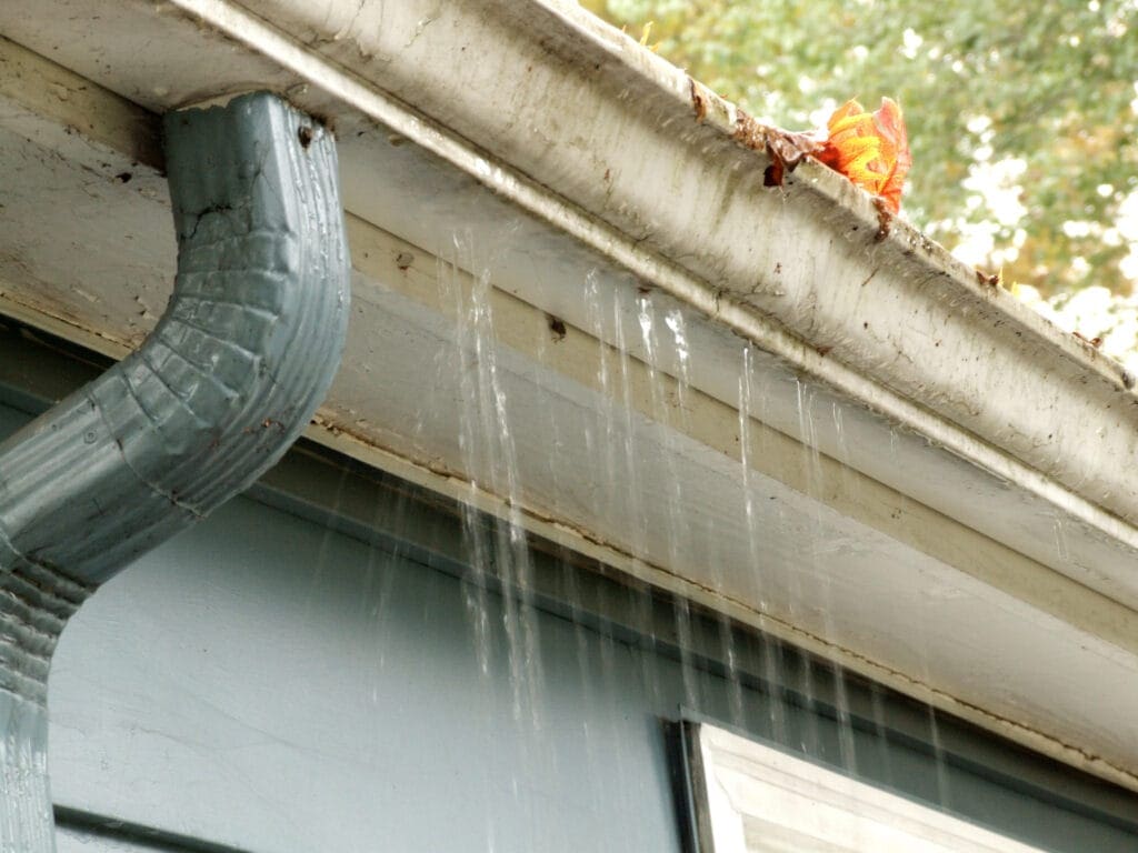 Gutter Problems Can Lead To Water Damage For Your Home